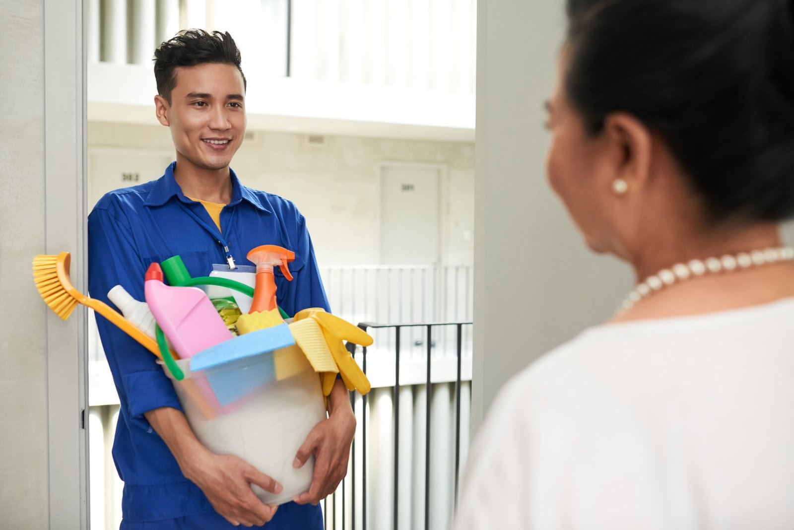 Read more about the article Find Trusted Servants for Home -Maid In Ahmedabad Easily